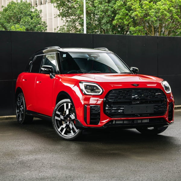 2025 MINI Countryman JCW ALL4 Favoured