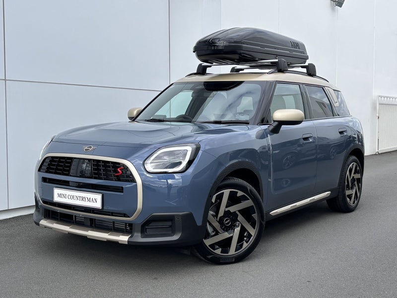 2025 MINI Countryman S All4 Favoured