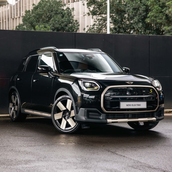 2025 MINI Countryman SE ALL4 Favoured