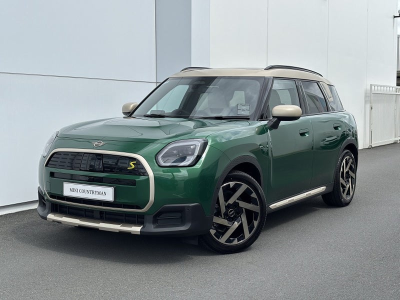 2025 MINI Countryman SE All4 Favoured