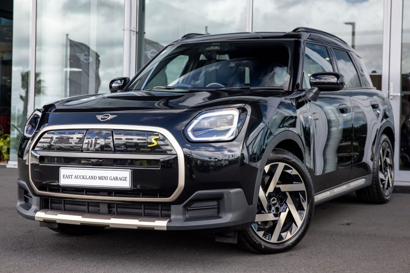 2025 MINI Countryman SE ALL4 Full electric Favo...