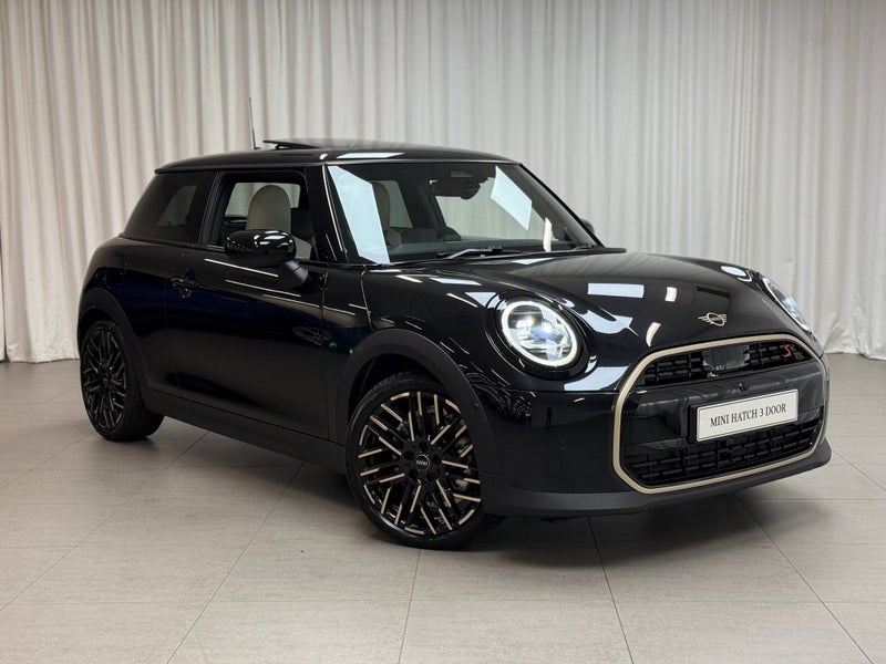 2025 MINI Hatch Cooper S 3door Favoured