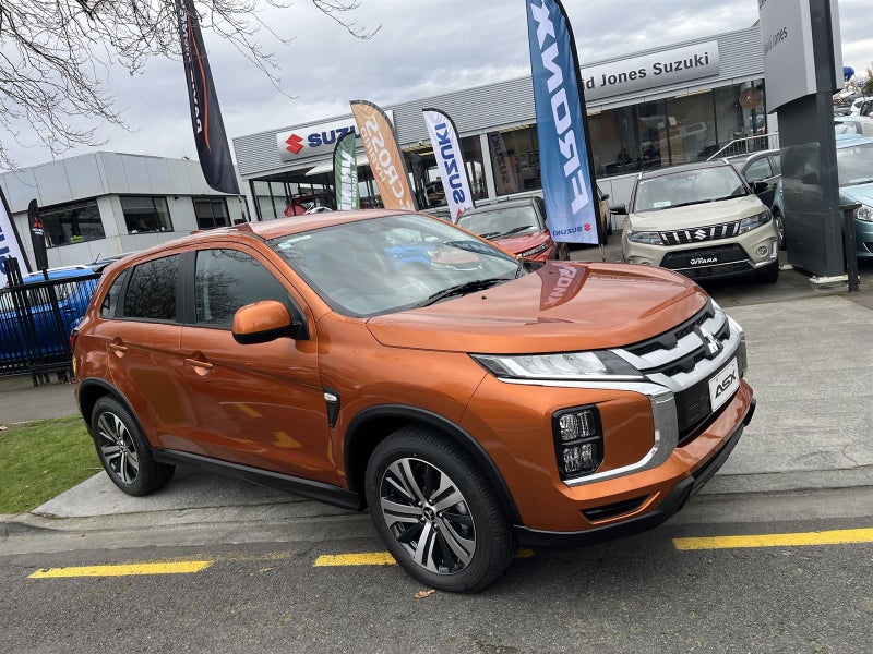 2025 Mitsubishi ASX LS