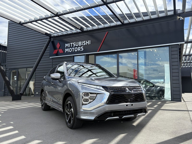 2025 Mitsubishi Eclipse Cross PHEV VRX S-AWC 2.4L