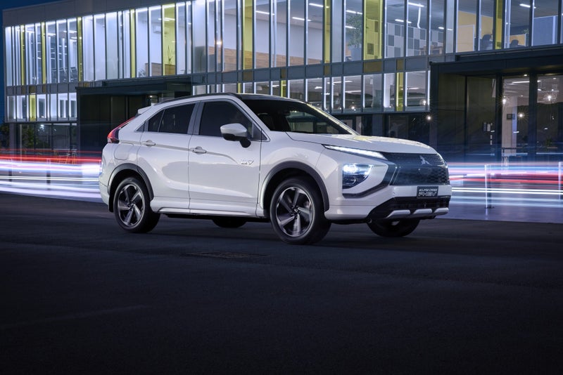 2025 Mitsubishi Eclipse Cross PHEV XLS 2.4L 4wd