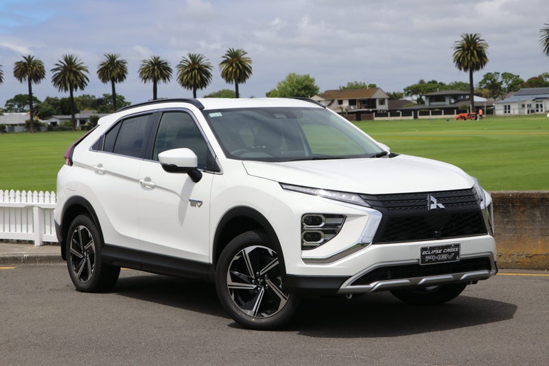 2025 Mitsubishi Eclipse Cross PHEV XLS
