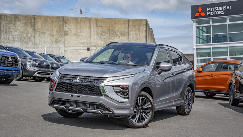 2025 Mitsubishi Eclipse Cross Vrx 1.5Pt/8Cvt