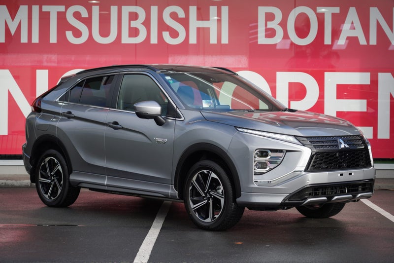 2025 Mitsubishi Eclipse Cross VRX PHEV 4WD SUV...