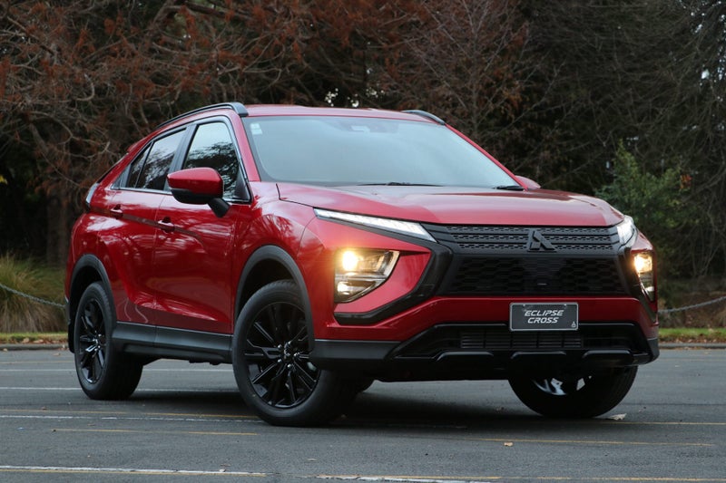2025 Mitsubishi Eclipse Cross XLS 4WD (BLACK OUT)