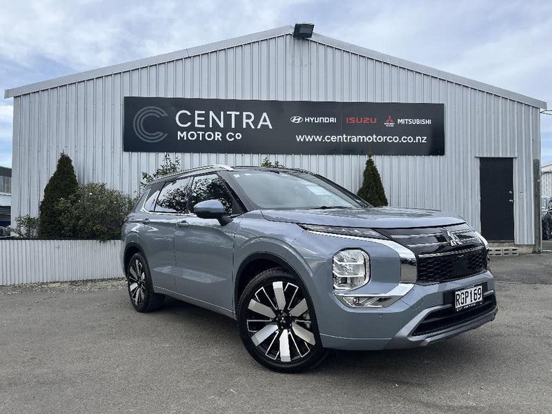 2025 Mitsubishi Outlander 2.5P EXCEED 4WD CVT