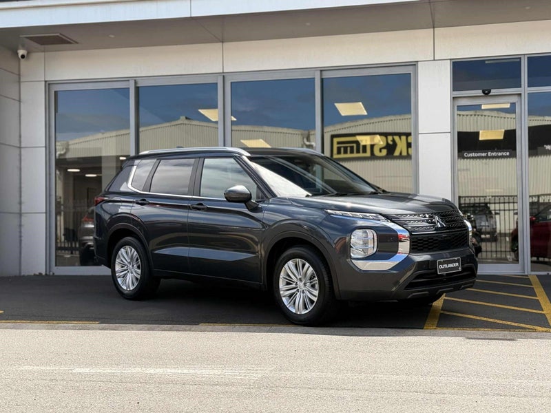 2025 Mitsubishi Outlander 2.5P LS 2WD CVT - RUN...