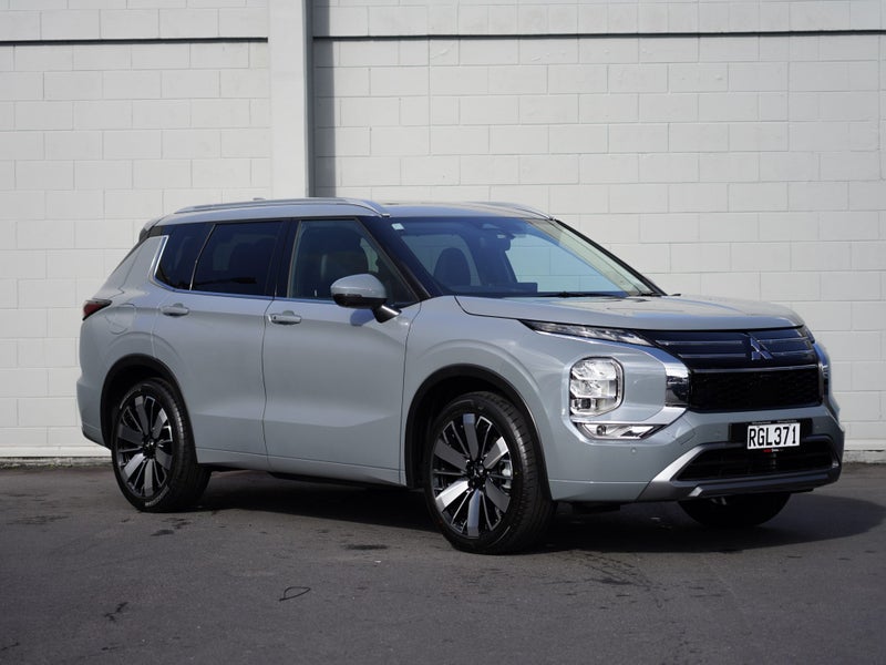 2025 Mitsubishi Outlander 2.5P VRX 2WD