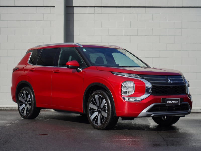 2025 Mitsubishi Outlander 2.5P VRX 2WD CVT