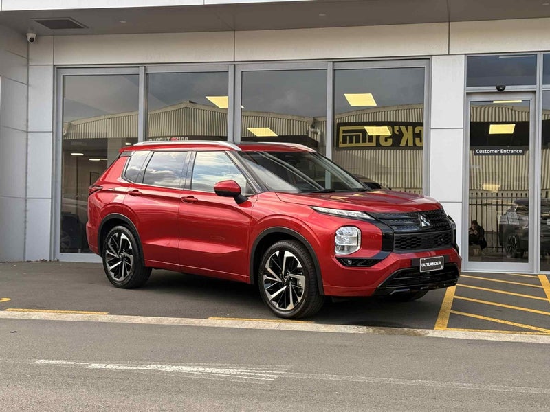 2025 Mitsubishi Outlander 2.5P VRX 2WD CVT - BL...