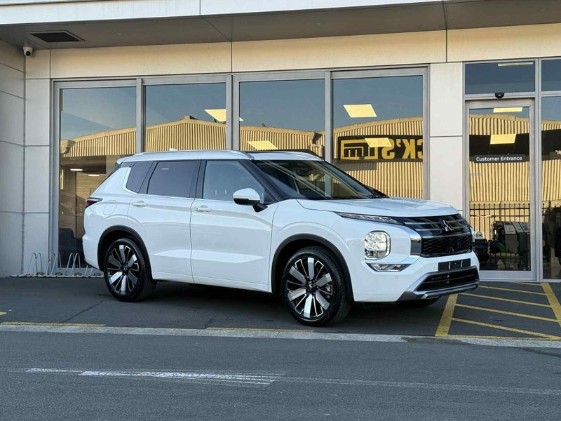 2025 Mitsubishi Outlander 2.5P VRX 4WD CVT - YA...