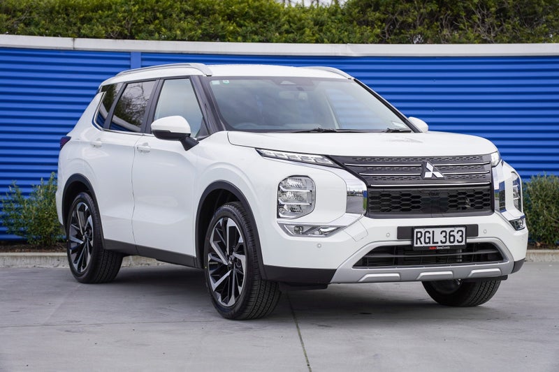 2025 Mitsubishi Outlander 2.5P XLS 2WD