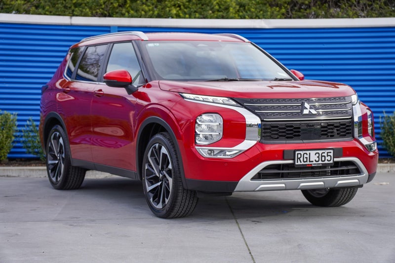 2025 Mitsubishi Outlander 2.5P XLS 2WD