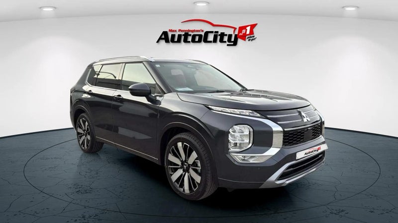 2025 Mitsubishi Outlander Exceed 2.5P/4WD/CVT