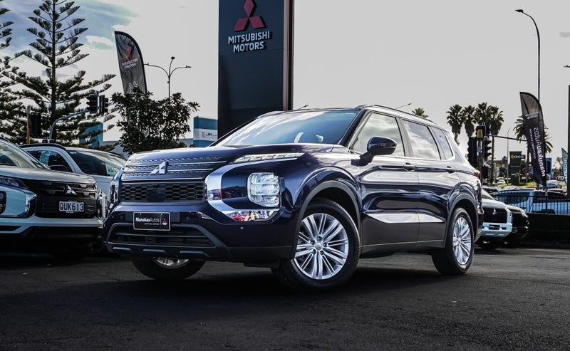 2025 Mitsubishi Outlander LS 4WD