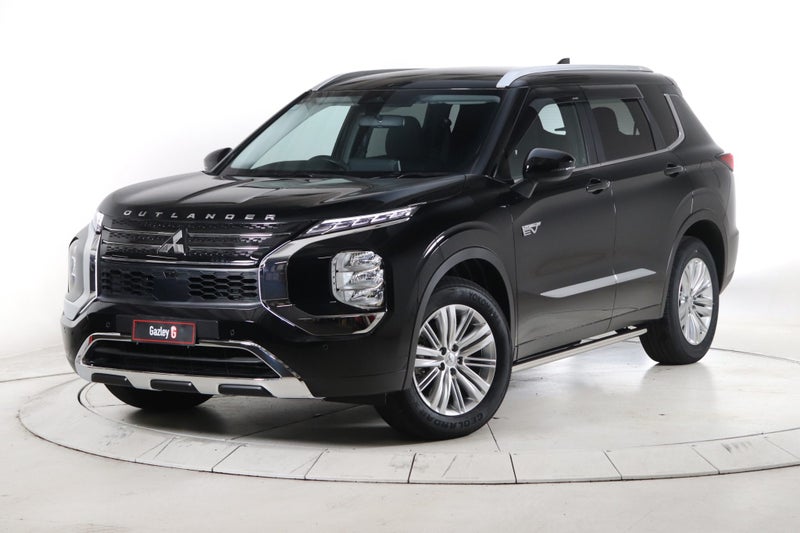 2025 Mitsubishi Outlander LS PHEV