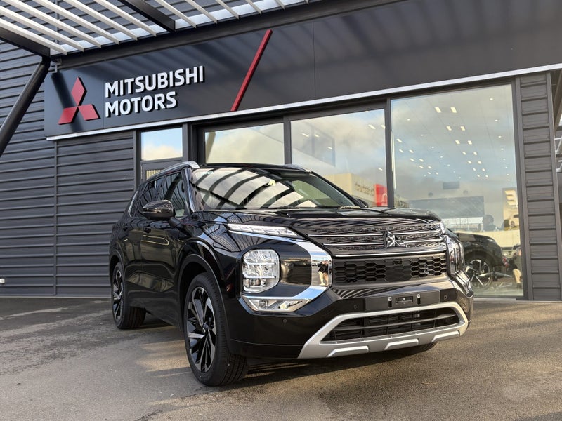 2025 Mitsubishi Outlander Vrx 2.5P/Cvt
