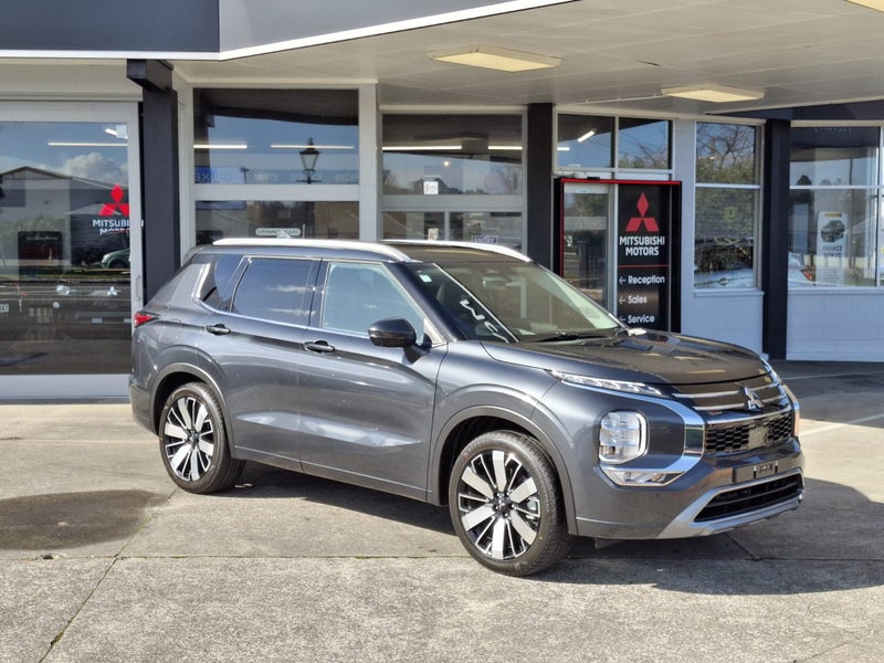 2025 Mitsubishi Outlander VRX 2.5P CVT - Availa...