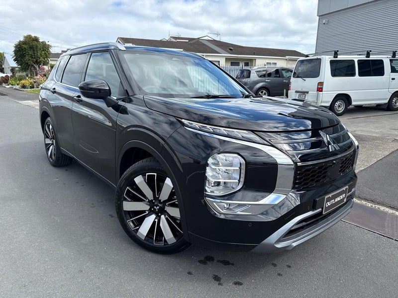 2025 Mitsubishi Outlander VRX