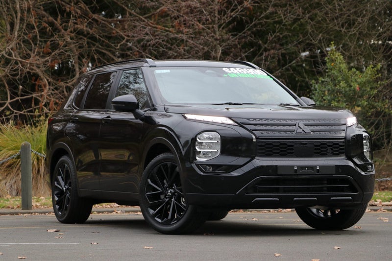 2025 Mitsubishi Outlander XLS 2WD 2.5P (BLACK OUT)