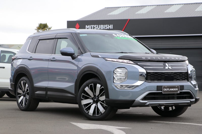 2025 Mitsubishi Outlander XLS 4WD 2.5P (S-AWC)