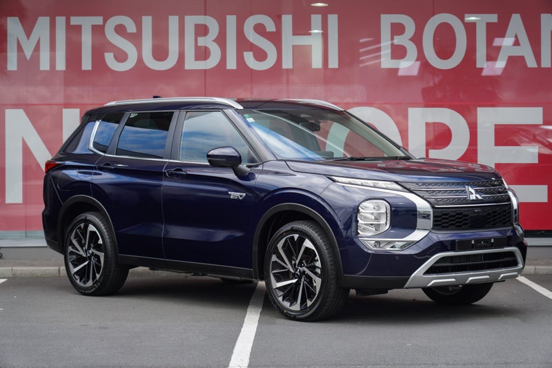2025 Mitsubishi Outlander XLS PHEV 4WD SUV - UP...