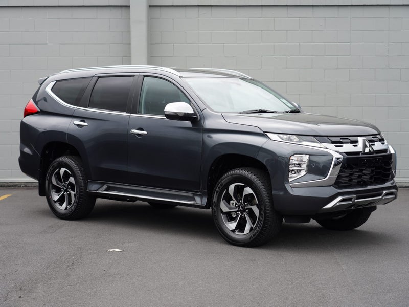 2025 Mitsubishi Pajero Sport 2.4D VRX 4WD 8AT