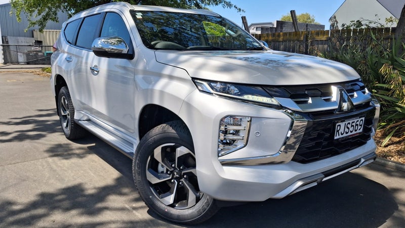 2025 Mitsubishi Pajero Sport 2.4D VRX 4WD 8AT