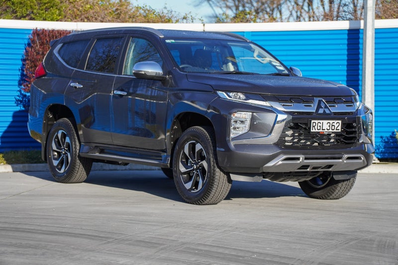 2025 Mitsubishi Pajero Sport 2.4D VRX 4WD 8AT