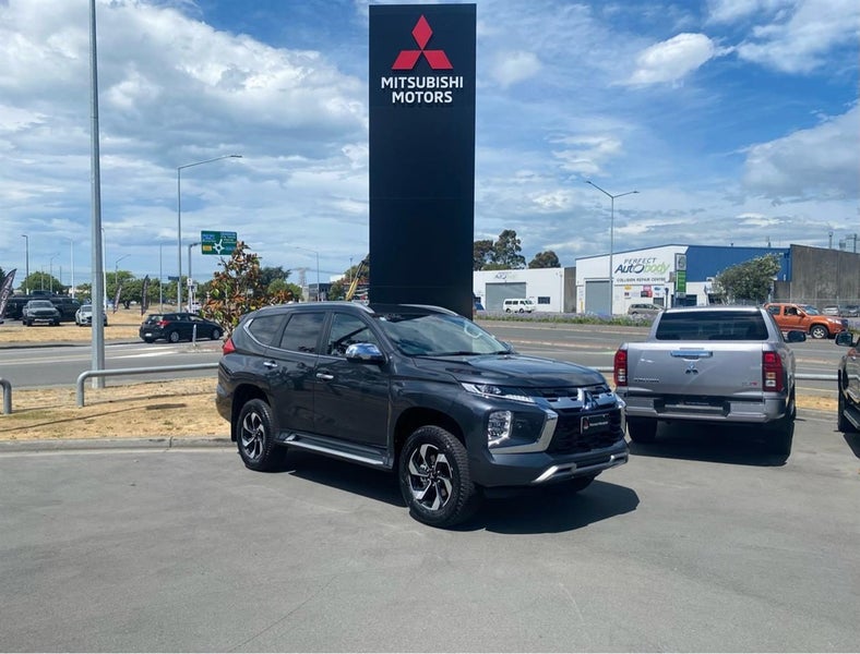 2025 Mitsubishi Pajero Sport 2.4D VRX 4WD 8AT