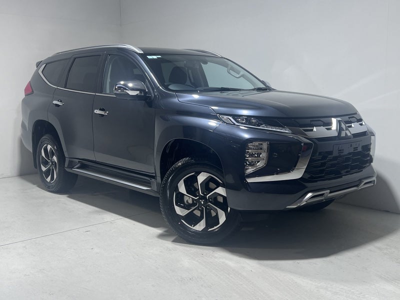 2025 Mitsubishi Pajero Sport VRX 2.4 T/D / 4WD...