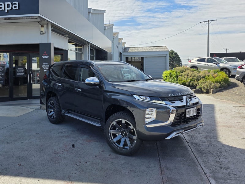 2025 Mitsubishi Pajero Sport VRX 2.4D 4WD