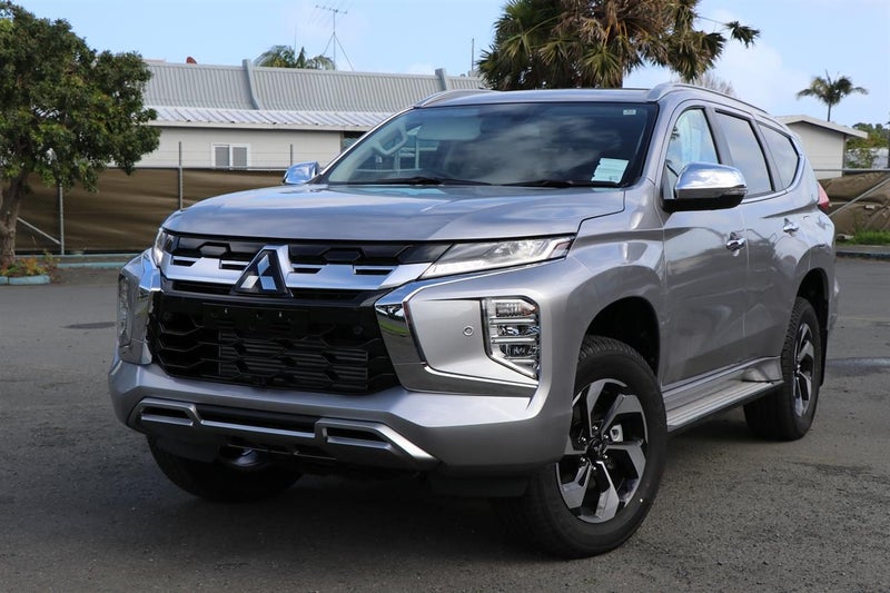 2025 Mitsubishi Pajero Sport VRX 2.4D/4WD/8AT