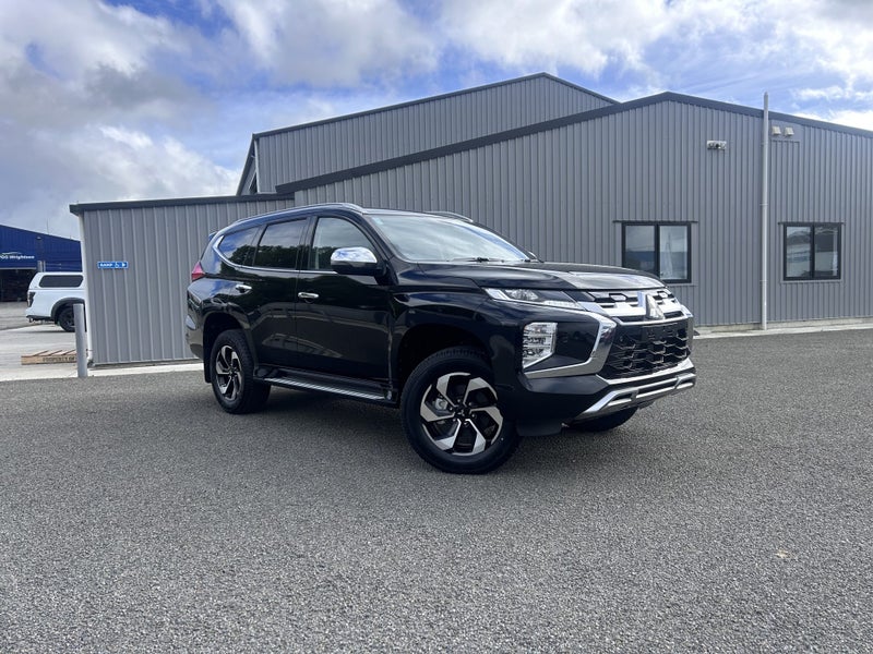 2025 Mitsubishi Pajero Sport VRX 2.4D/4WD/8AT -