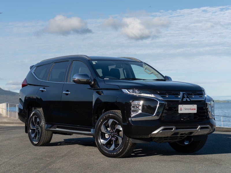 2025 Mitsubishi Pajero Sport VRX 2.4L TD 4wd 7str