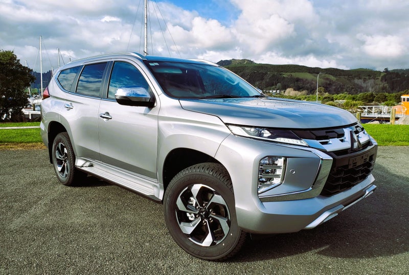 2025 Mitsubishi Pajero Sport VRX 4x4 - IN STOCK