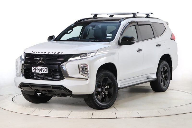 2025 Mitsubishi Pajero Sport VRX