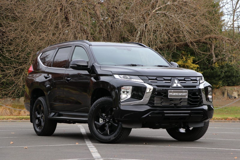 2025 Mitsubishi Pajero Sport VRX Black Edition 4WD