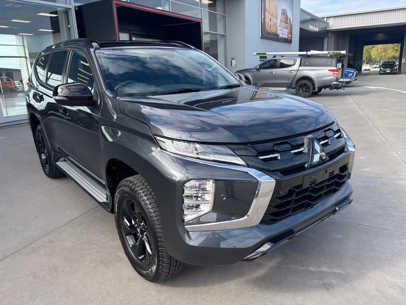 2025 Mitsubishi Pajero Sport VRXB 4WD