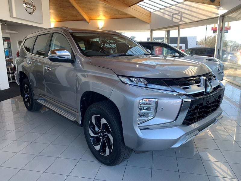 2025 Mitsubishi Pajero VRX 2.4D/4WD/8AT