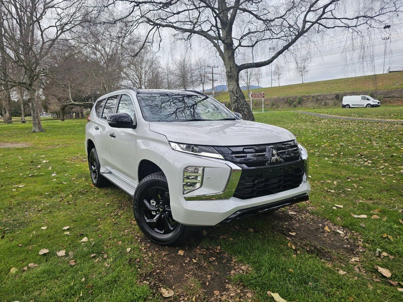 2025 Mitsubishi Pajero VRXB 2.4D/4WD/8AT