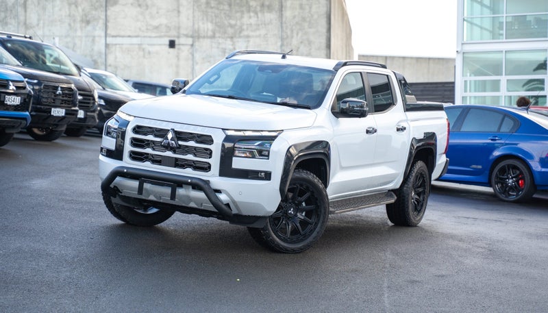 2025 Mitsubishi Triton 4WD GSR