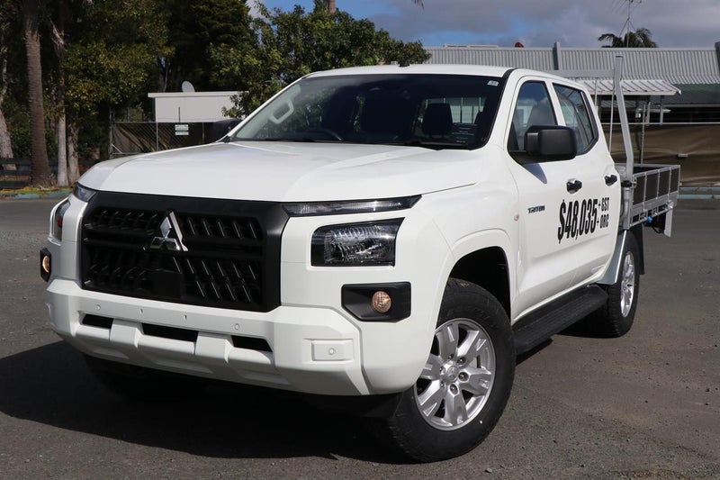 2025 Mitsubishi Triton DC C GLX 4WD 6AT 2.4