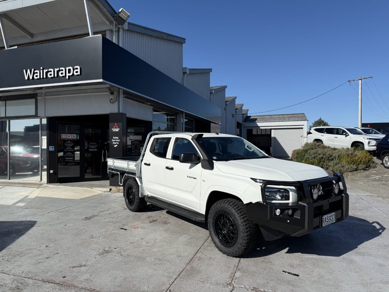 2025 Mitsubishi Triton DC C GLX 4WD 6At