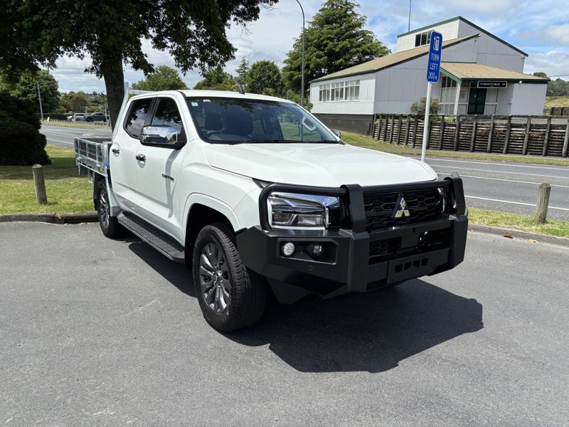 2025 Mitsubishi Triton DC CHASSIS GLXR 4WD 6AT...
