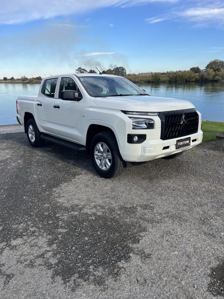 2025 Mitsubishi Triton DC GLX 4WD 6AT